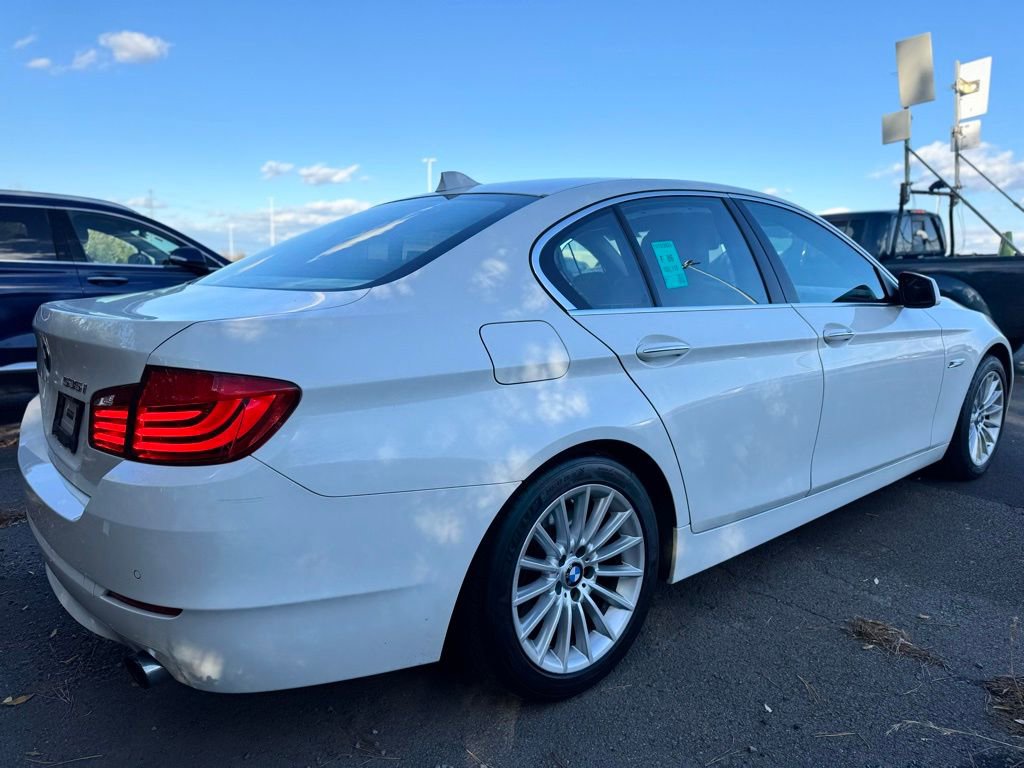 Used 2011 BMW 535i Sedan image 3