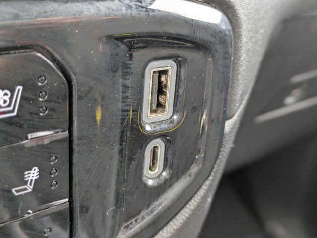 Used 2023 Chevrolet Silverado 1500 LTZ image 19