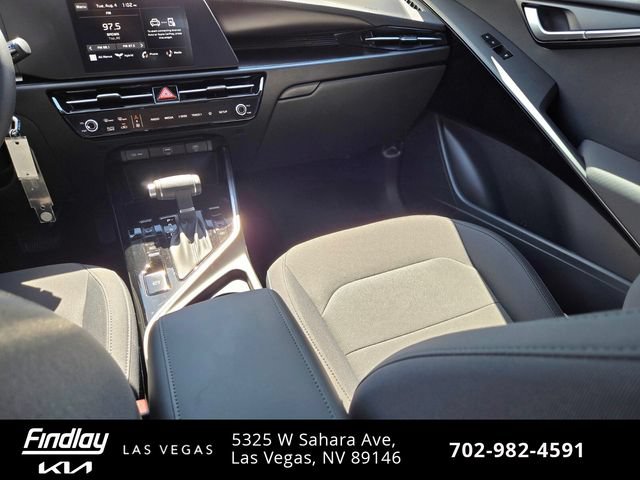 New 2026 Kia Niro LX FWD image 16