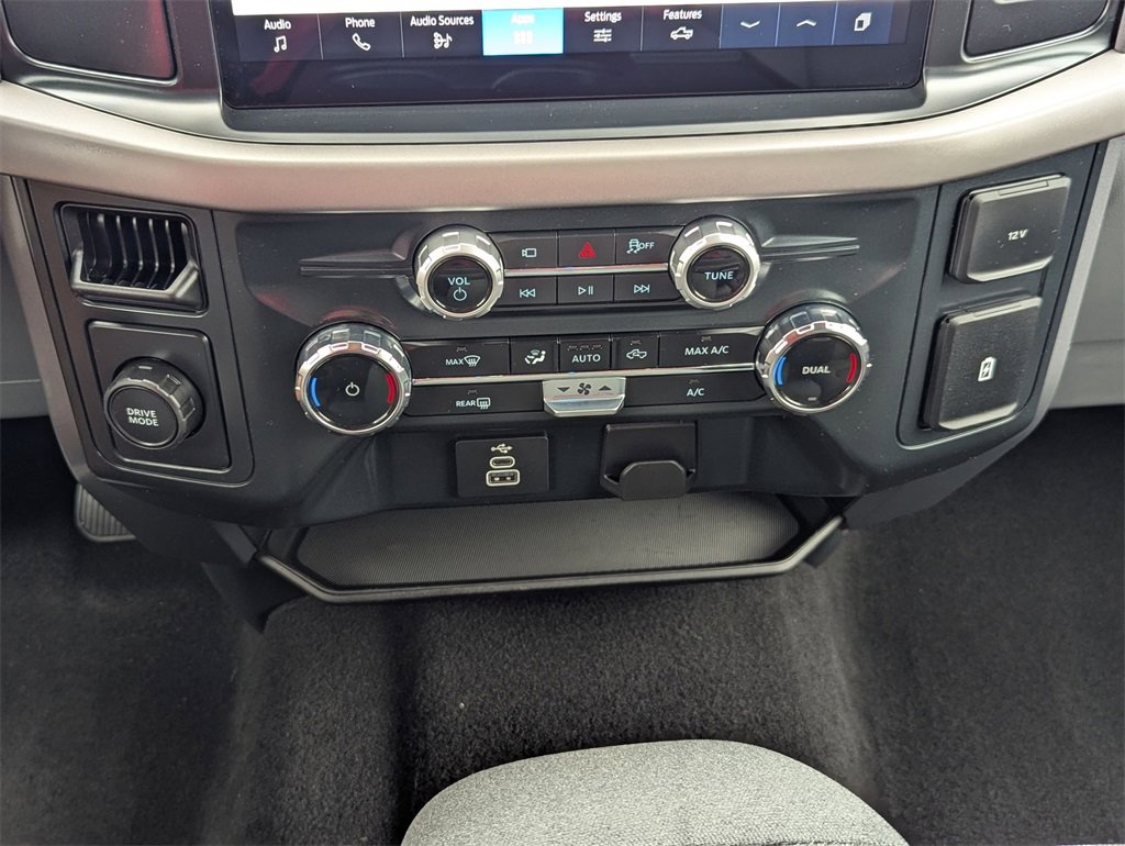 Used 2025 Ford F150 XLT w/ Equipment Group 301A Standard image 28