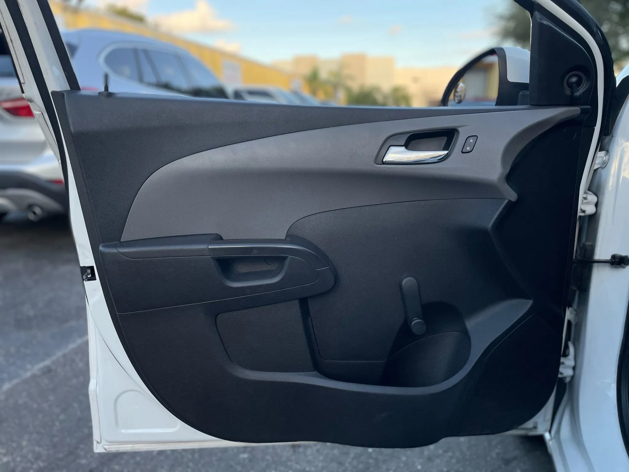 Used 2014 Chevrolet Sonic LS image 30