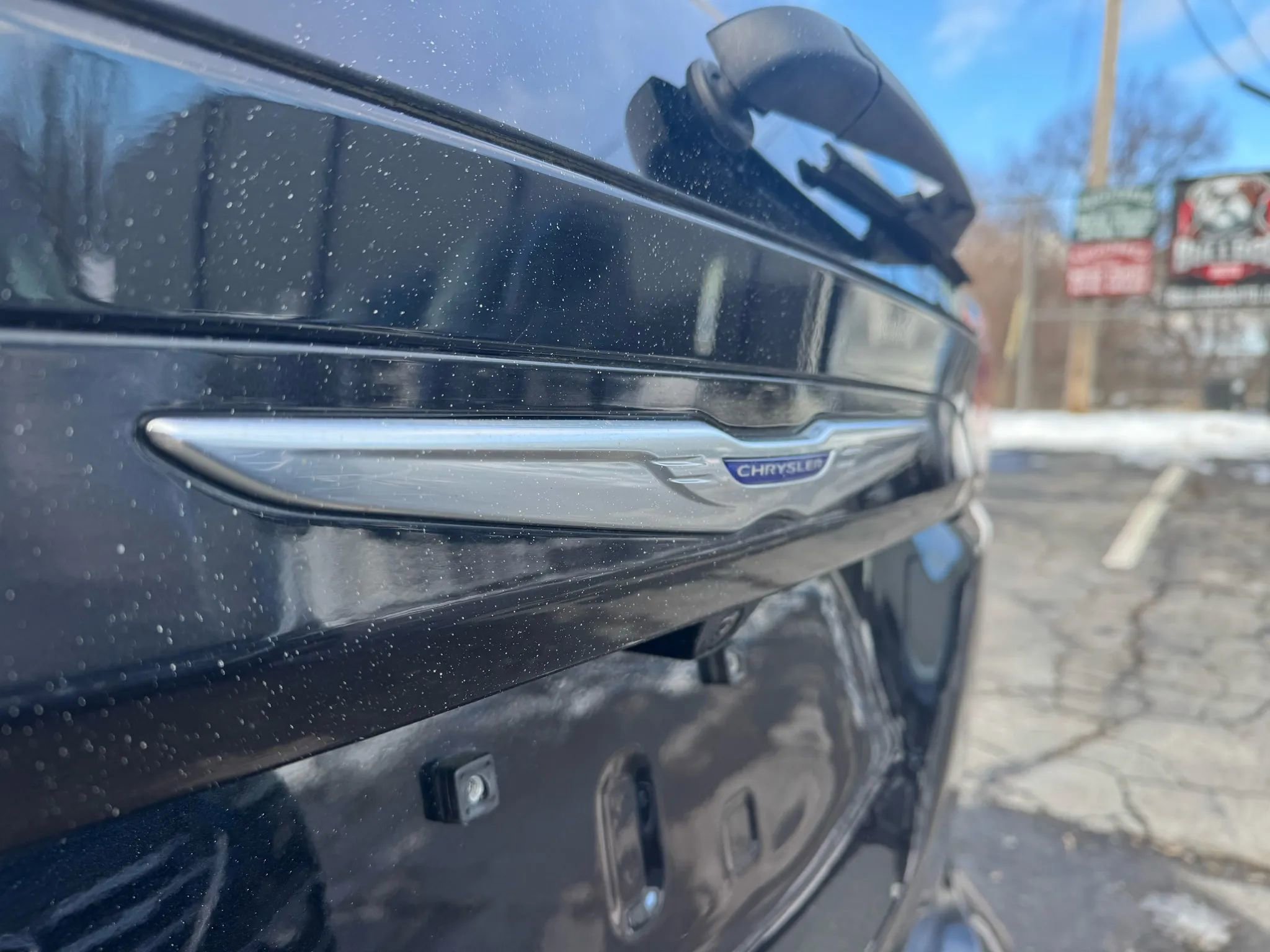 Used 2020 Chrysler Voyager Lxi image 30