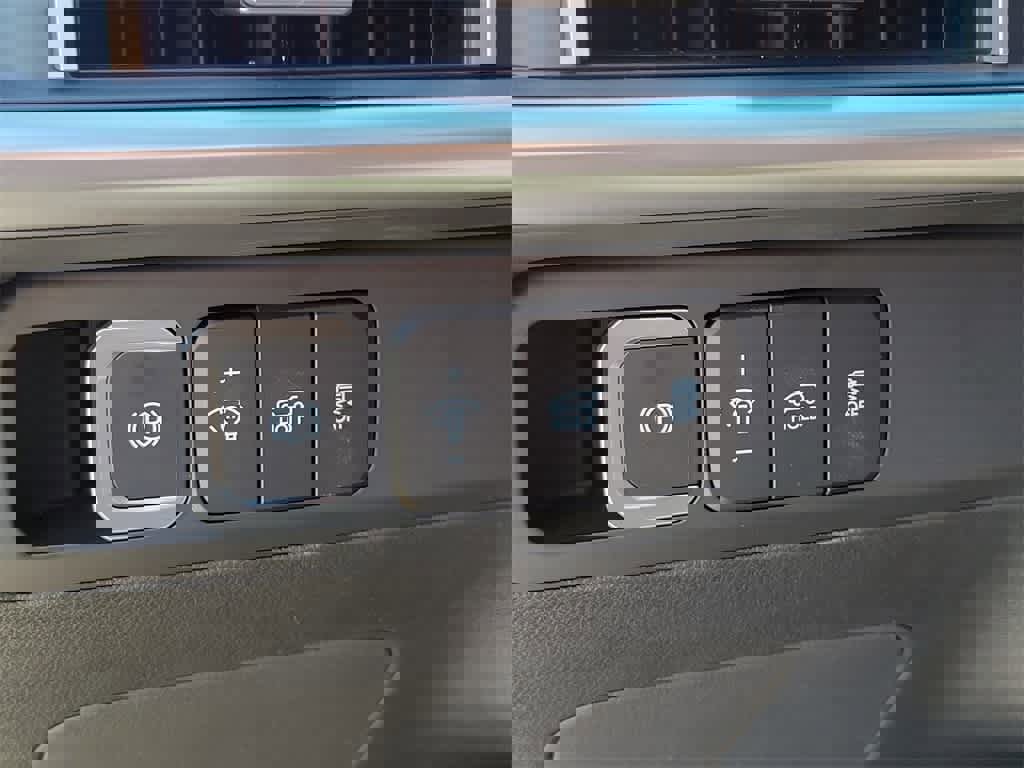 New 2026 Hyundai Santa Fe SE image 22