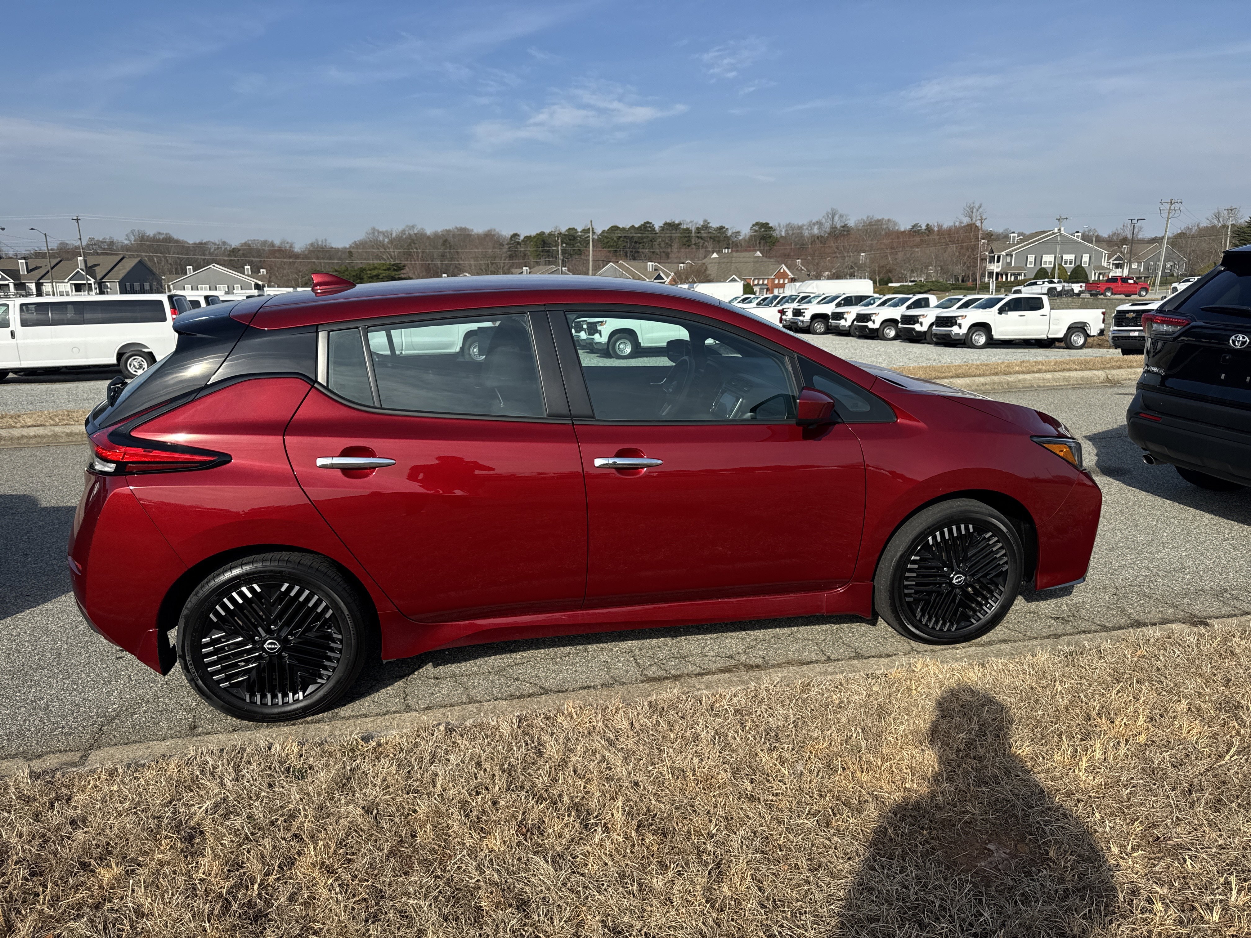Used 2024 Nissan Leaf SV Plus image 11