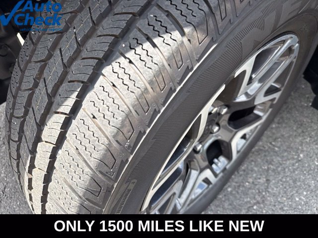 Used 2026 RAM 1500 Laramie AWD/4WD image 6