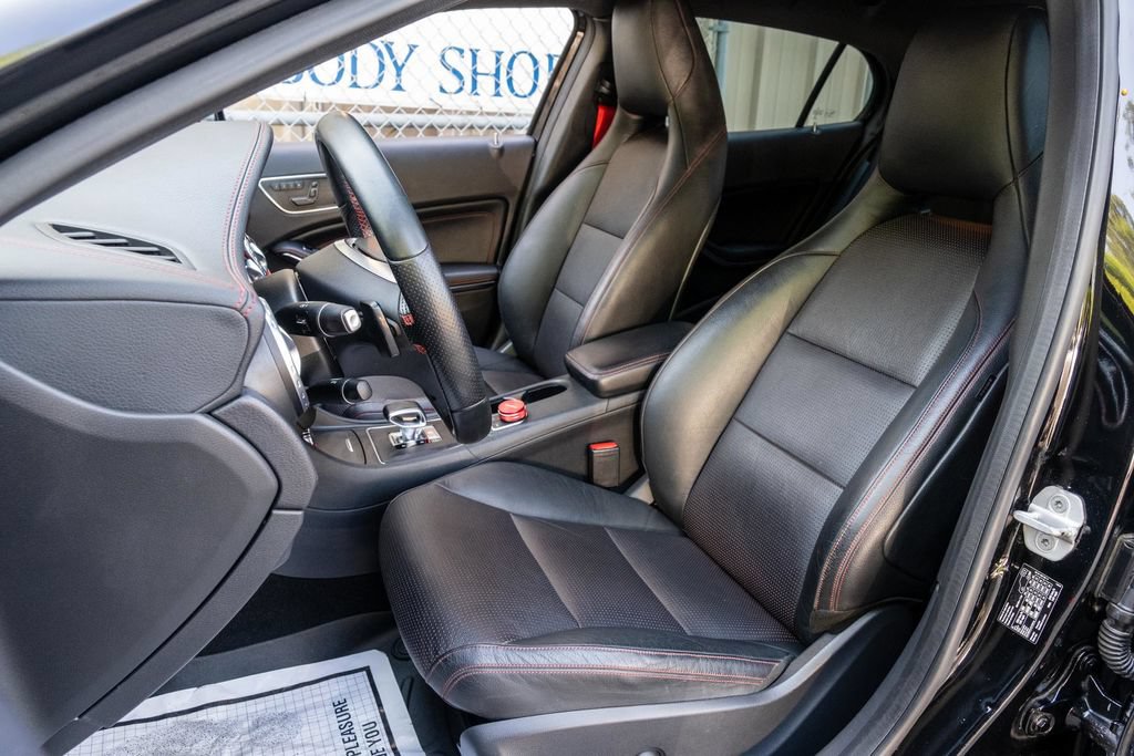 Used 2015 Mercedes-Benz GLA 45 AMG 4MATIC image 16