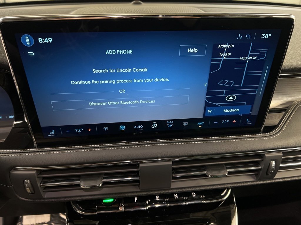 Used 2026 Lincoln Corsair Premiere image 10