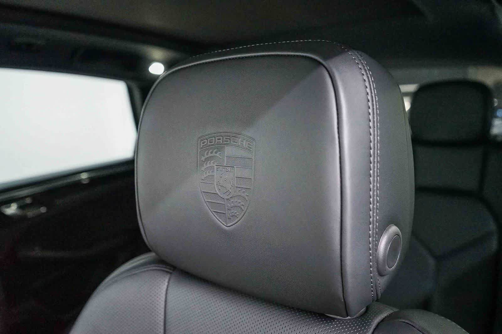 New 2026 Porsche Macan S AWD/4WD image 26