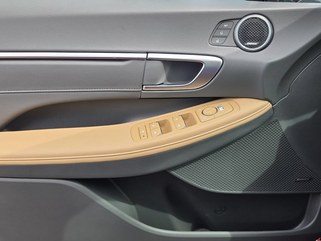 New 2026 Hyundai Sonata Limited FWD image 13