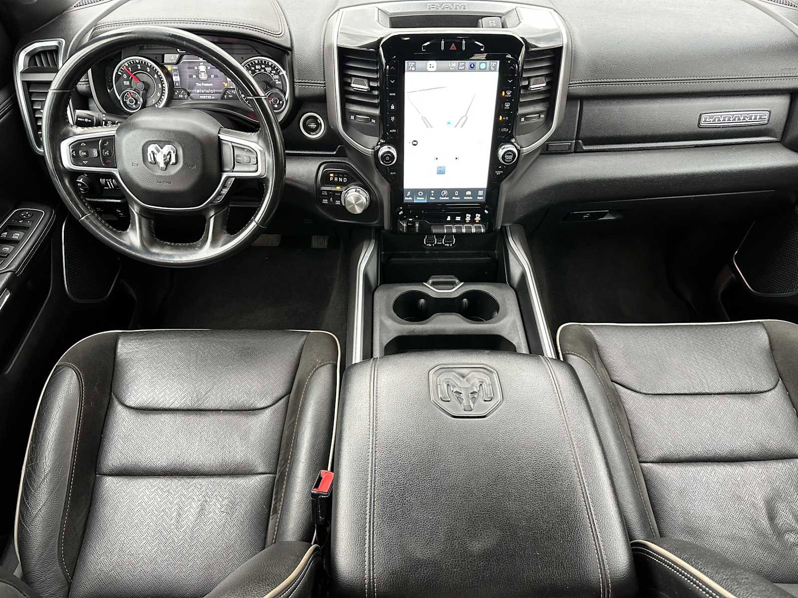 Used 2022 RAM 1500 Laramie w/ Sport Appearance Package image 18