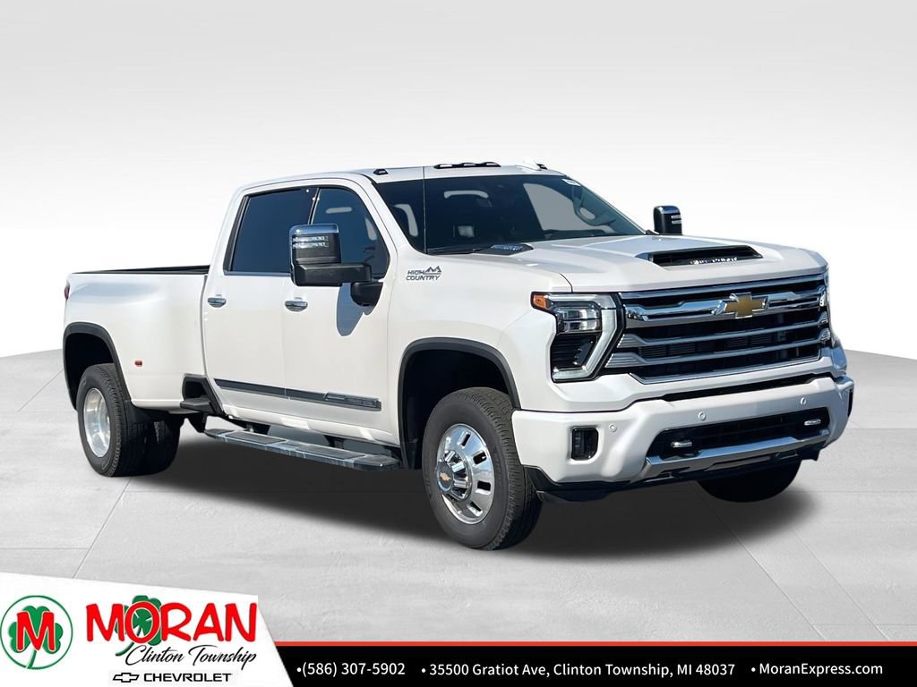 Certified 2025 Chevrolet Silverado 3500 High Country w/ High Country Premium Package image 9