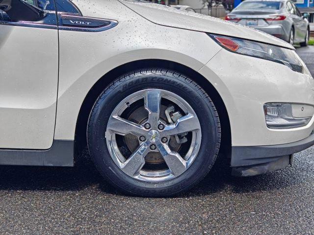Used 2012 Chevrolet Volt Premium w/ Premium Trim Package FWD image 53