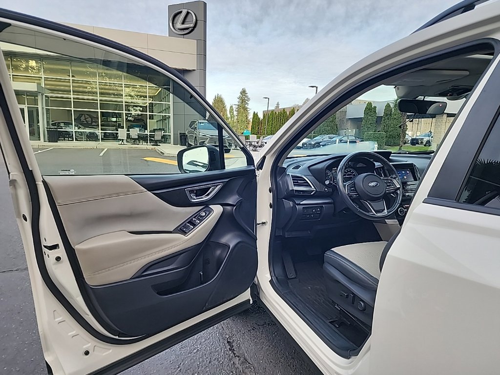 Used 2019 Subaru Forester Premium AWD/4WD image 9