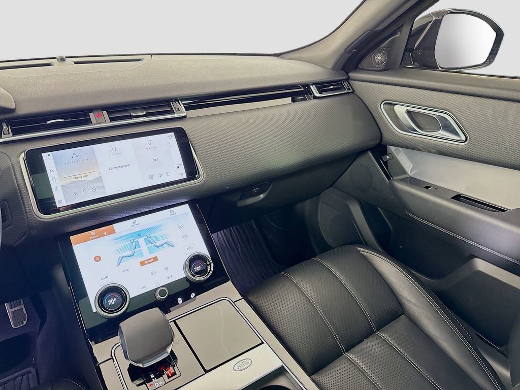 Used 2021 Land Rover Range Rover Velar R-Dynamic S image 25