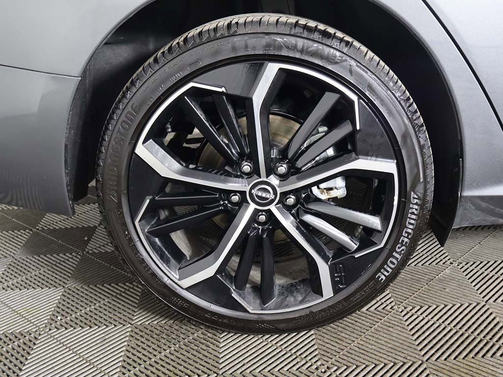 Used 2025 Nissan Altima 2.5 SR image 17