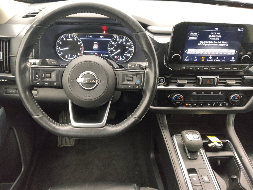 Used 2022 Nissan Pathfinder SL AWD/4WD image 22