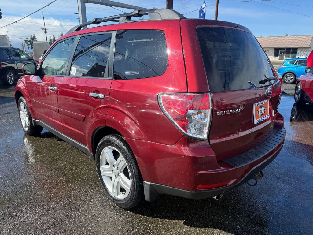 Used 2010 Subaru Forester 2.5X Limited image 5