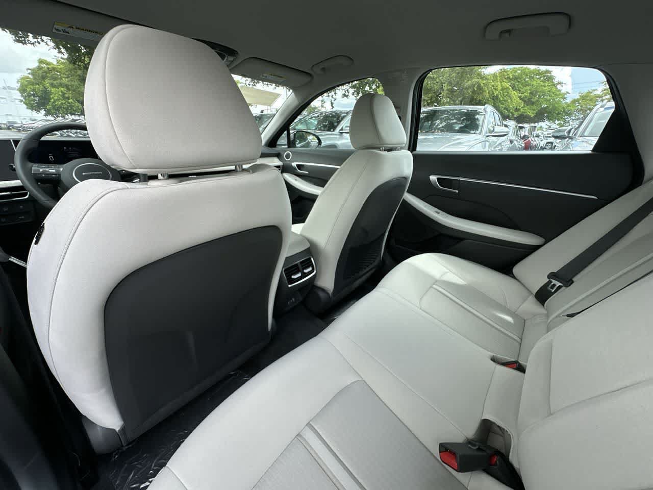 New 2025 Hyundai Sonata SEL FWD image 23
