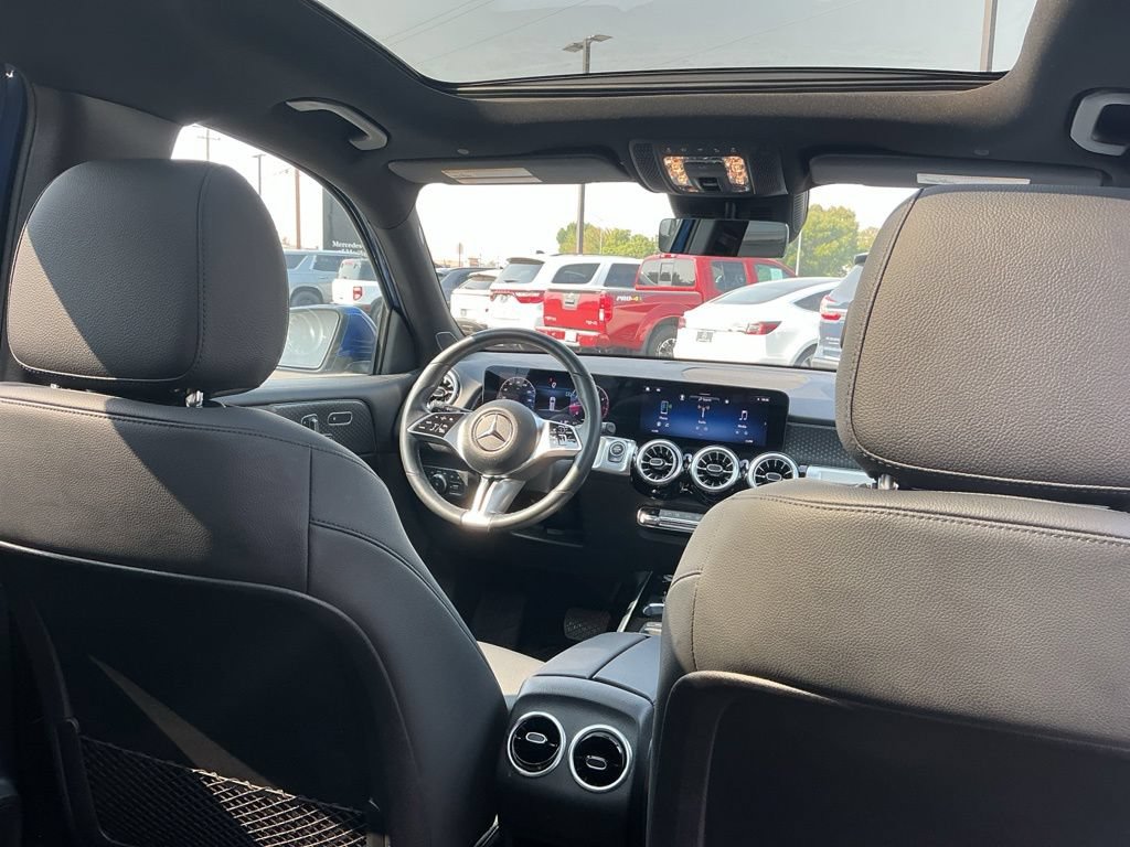 Certified 2024 Mercedes-Benz GLB 250 4MATIC image 22