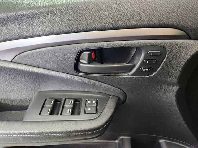Used 2024 Honda Passport EX-L image 13