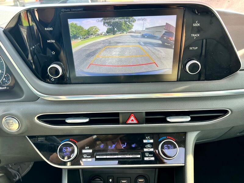 Used 2021 Hyundai Sonata SEL w/ Convenience Package image 16