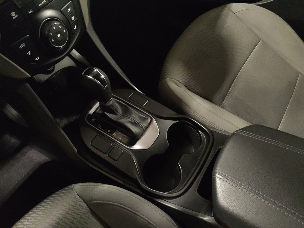 Used 2015 Hyundai Santa Fe Sport image 26