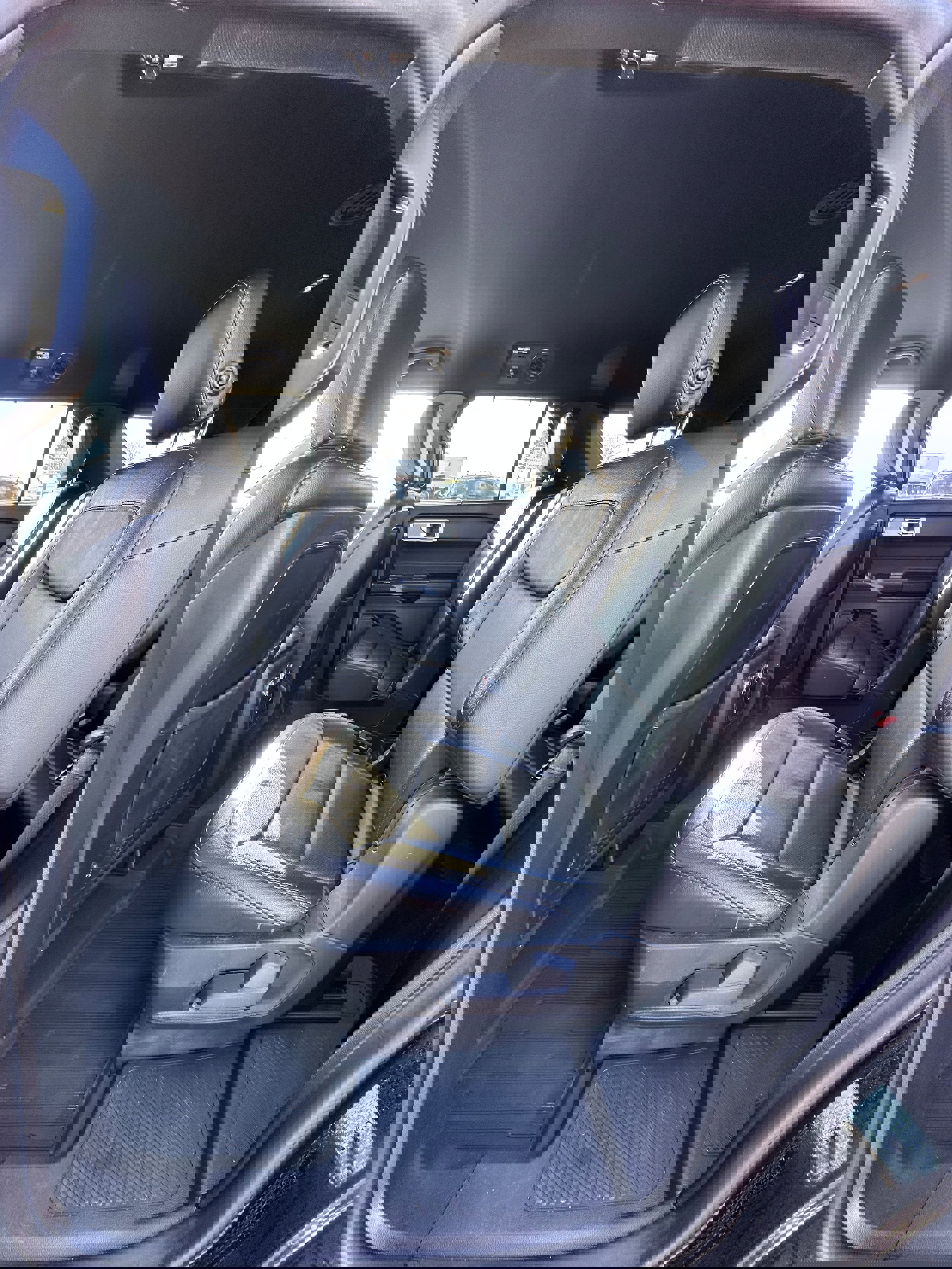 Used 2020 Ford Explorer Limited image 19