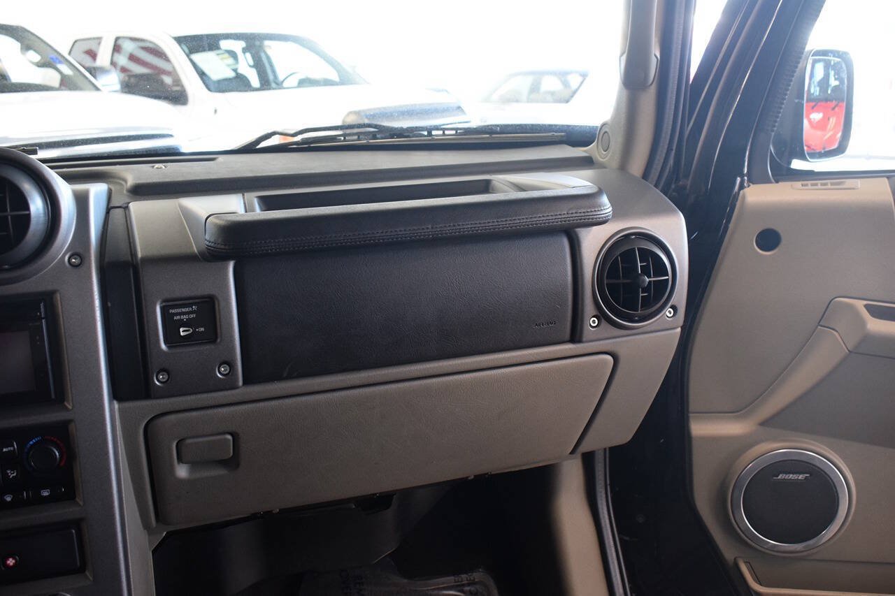 Used 2003 HUMMER H2 w/ Preferred Equipment Group AWD/4WD image 33