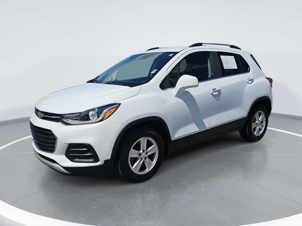 Certified 2019 Chevrolet Trax LT w/ LT Convenience Package FWD image 9