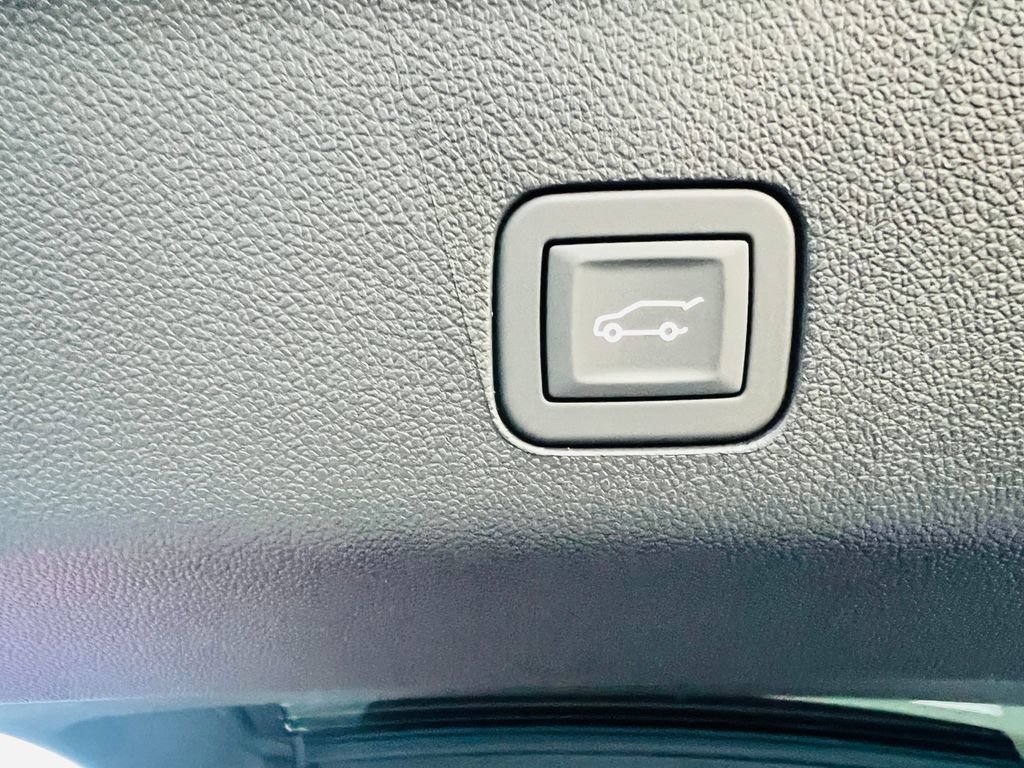 New 2026 GMC Yukon Denali Ultimate image 49