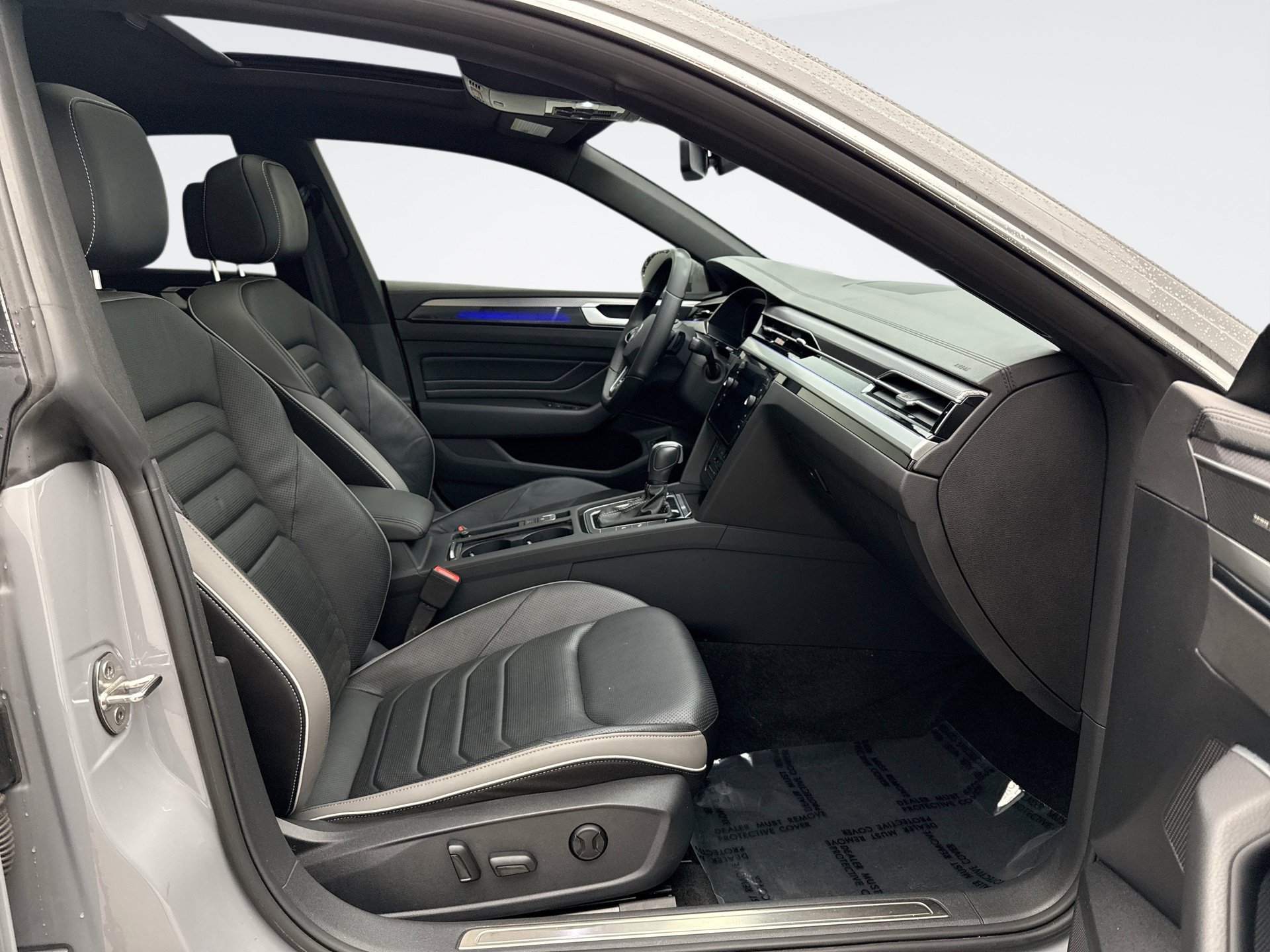 Used 2023 Volkswagen Arteon SEL Premium AWD/4WD image 9