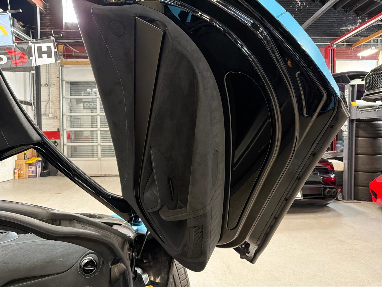 Used 2021 McLaren 765LT image 46