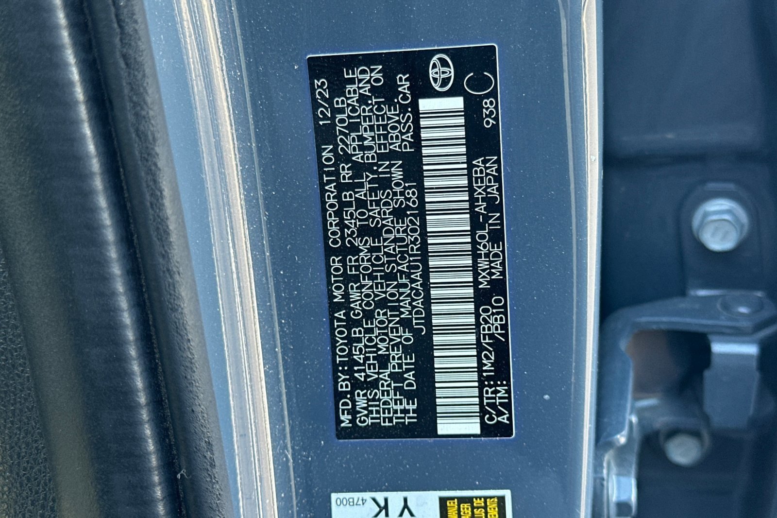 Certified 2024 Toyota Prius LE FWD image 28