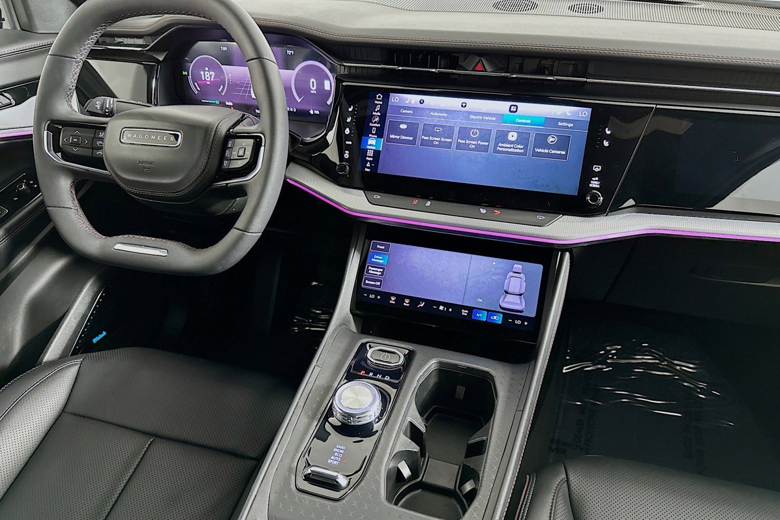 Used 2024 Jeep Wagoneer Launch Edition image 6