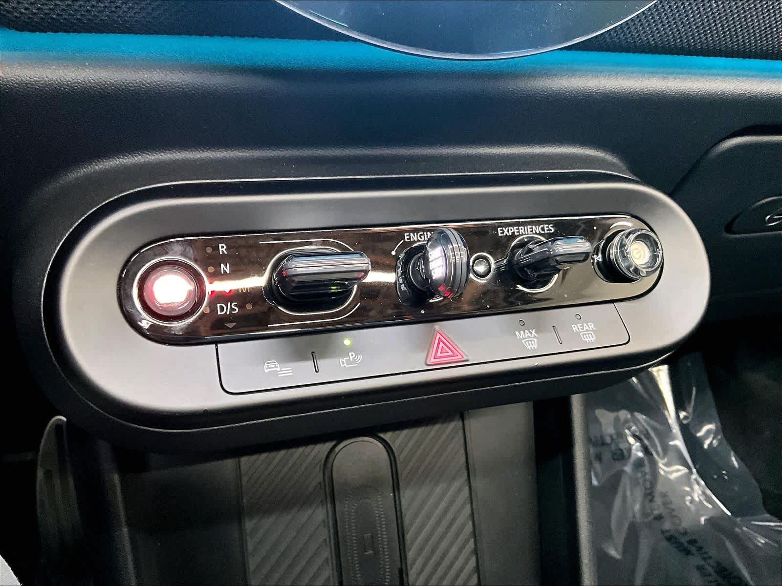 Used 2025 MINI Cooper John Cooper Works FWD image 40