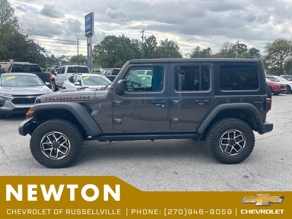 Used 2025 Jeep Wrangler Unlimited Rubicon AWD/4WD image 7