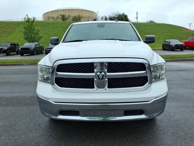 Used 2023 RAM 1500 Classic SLT w/ Electronics Group AWD/4WD image 9