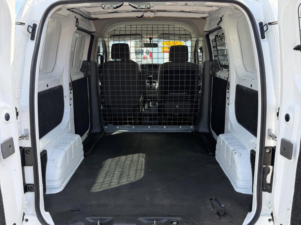 Used 2021 Nissan NV200 SV w/ Sliding Door Glass Package image 15