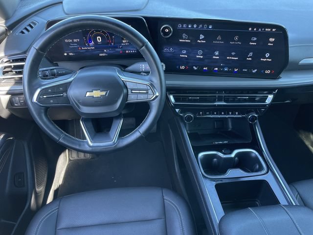 Used 2025 Chevrolet Traverse LT FWD image 10