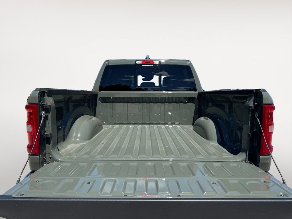 New 2026 RAM 1500 Big Horn AWD/4WD image 5