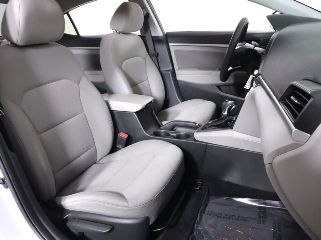 Used 2019 Hyundai Elantra SEL FWD image 36