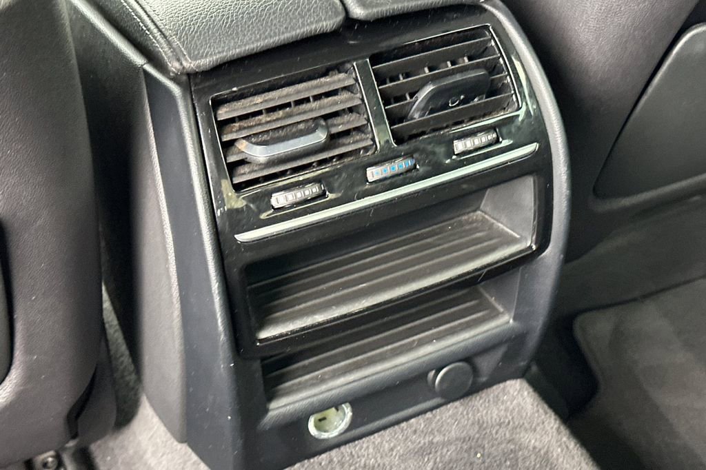 Used 2018 BMW M550i xDrive AWD/4WD image 13