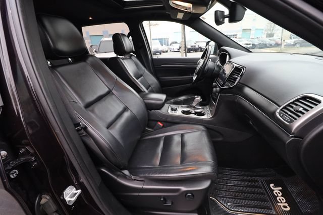 Used 2019 Jeep Grand Cherokee Limited AWD/4WD image 39