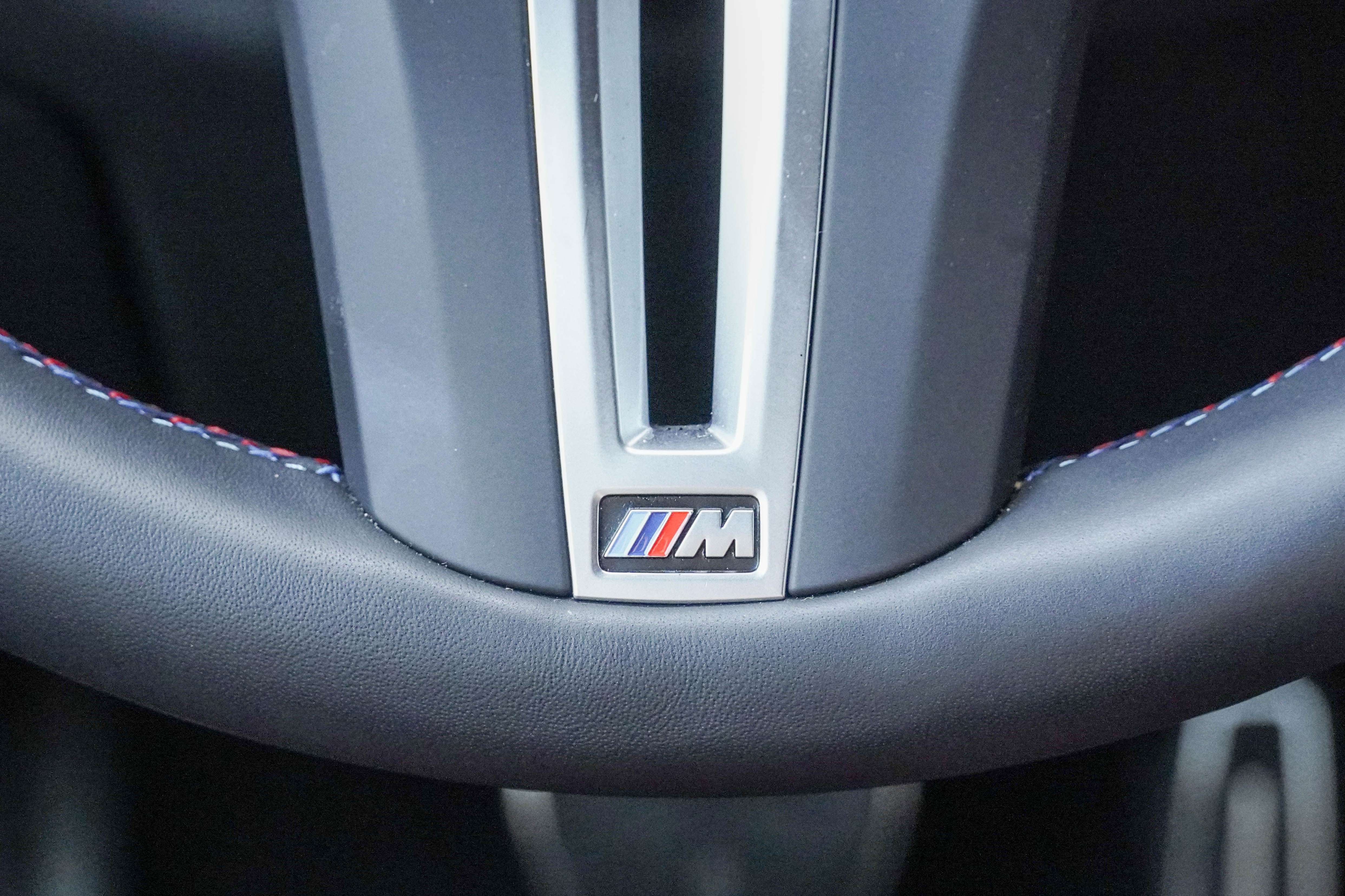 Certified 2026 BMW X6 M60i w/ Parking Assistance Package AWD/4WD image 24