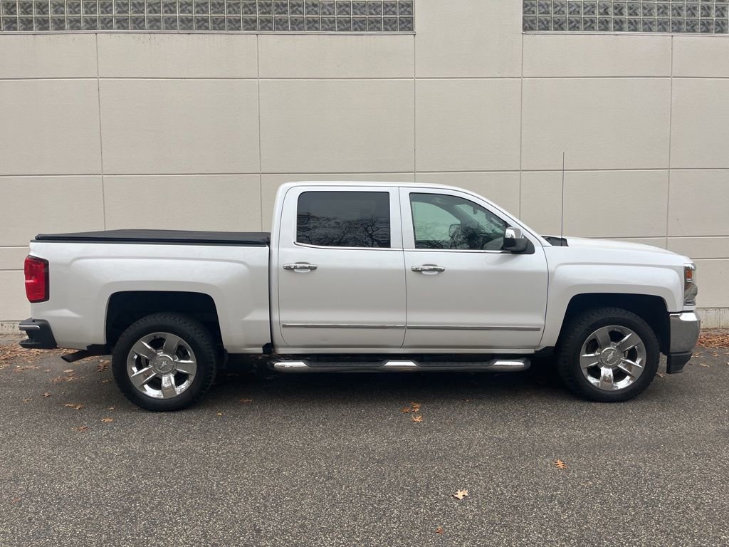 Used 2018 Chevrolet Silverado 1500 LTZ w/ Sport Package image 5