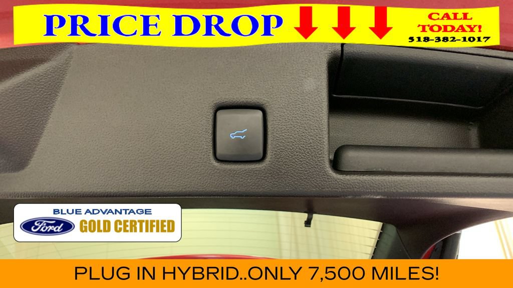 Certified 2026 Ford Escape SE FWD image 18