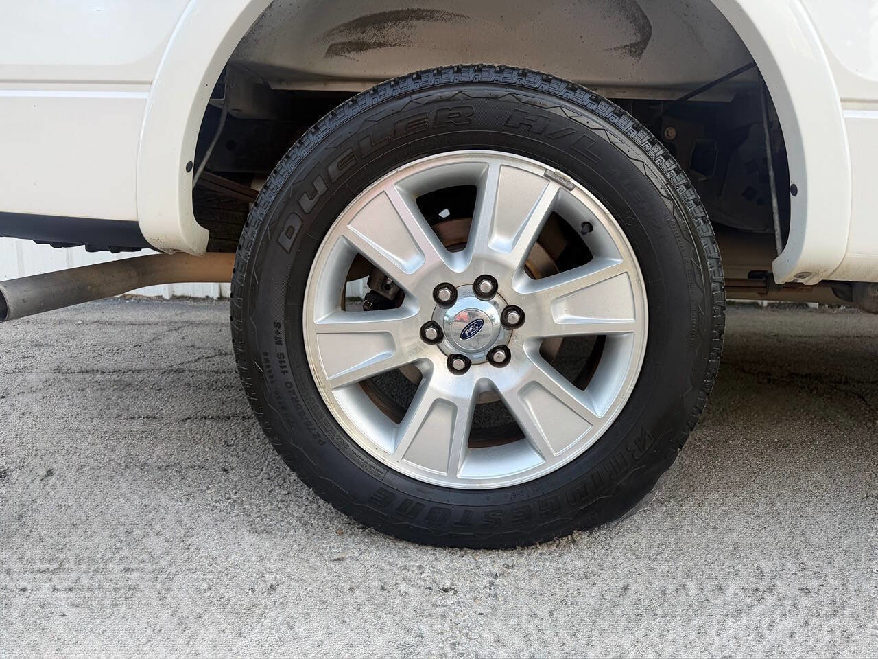 Used 2010 Ford F150 Lariat RWD image 30