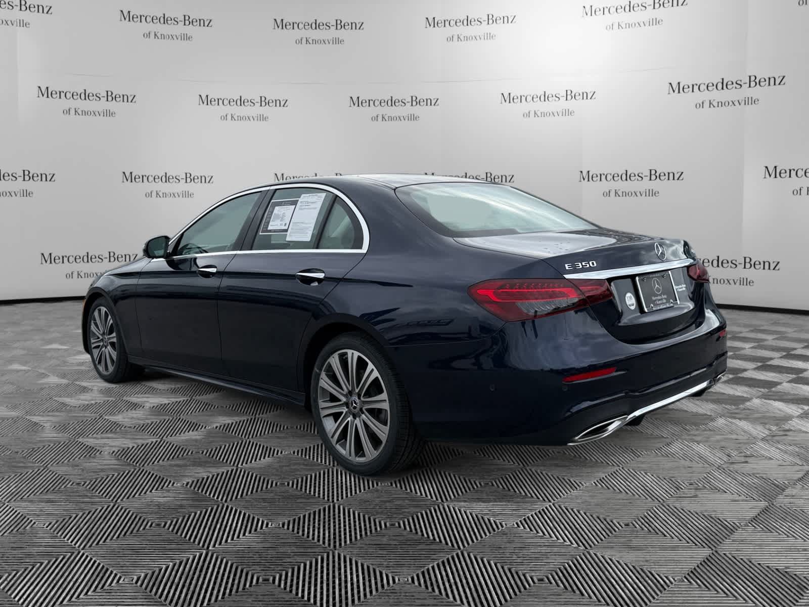 Certified 2022 Mercedes-Benz E 350 4MATIC Sedan image 3