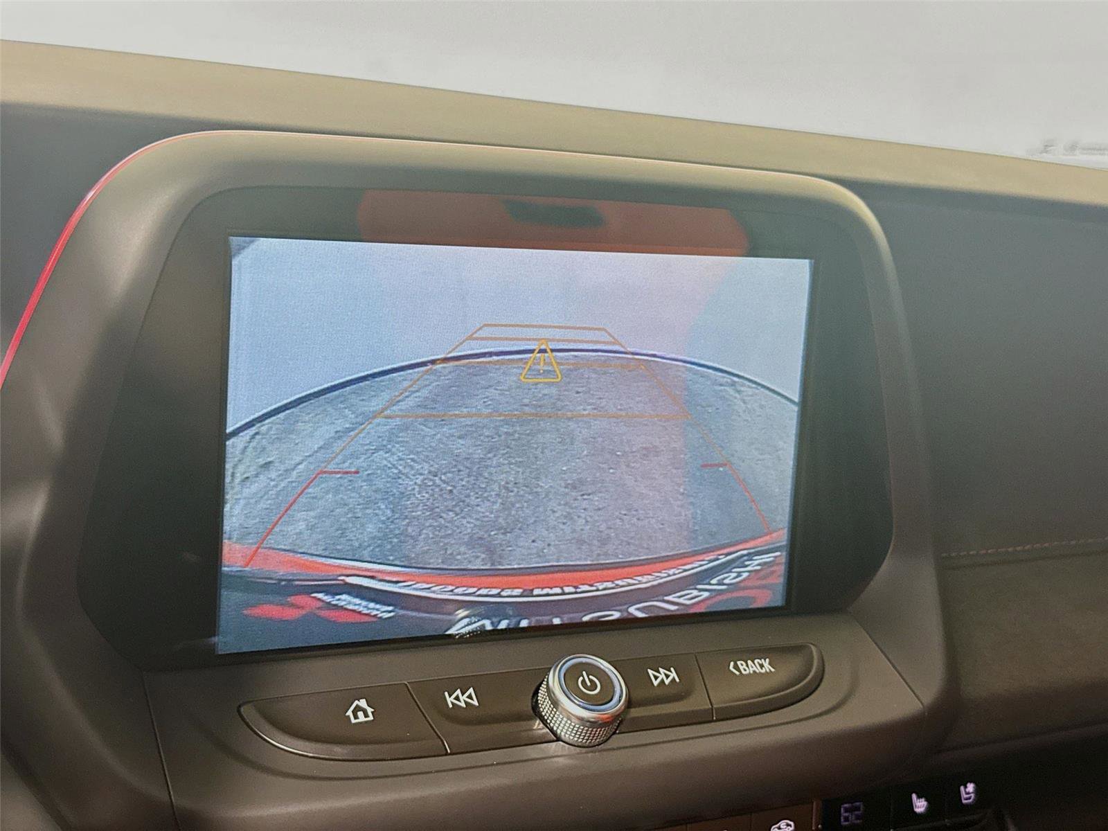Used 2018 Chevrolet Camaro SS w/ Hot Wheels Edition RWD image 10