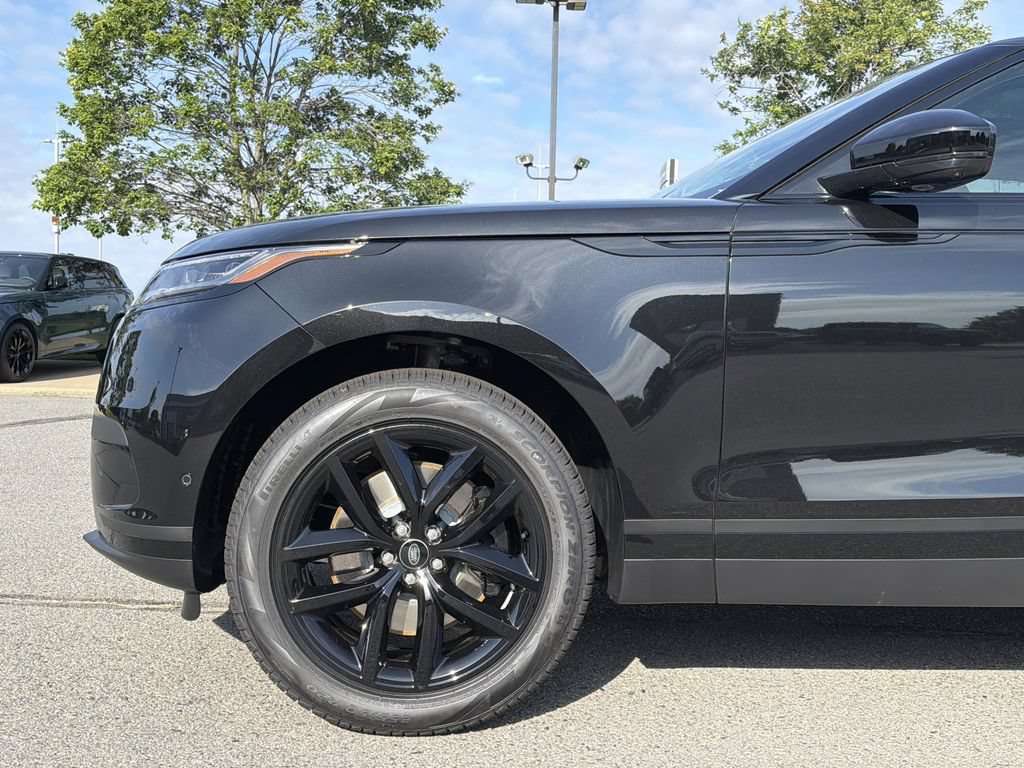 New 2026 Land Rover Range Rover Velar S AWD/4WD image 9